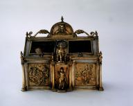 Chasse (coffret-reliquaire ; pupitre reliquaire), église paroissiale Saint-Goulven (Goulien)