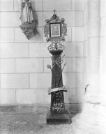 Objet de dévotion encadré, Instruments de la Passion, église paroissiale du Sacré-Coeur (Pont-Scorff)
