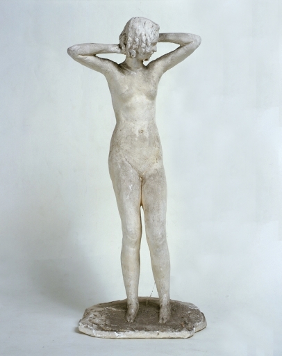 Statue : Nu
