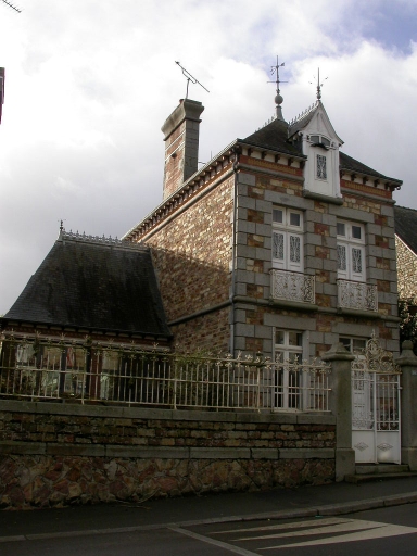 Maison, 30 rue Jean Morin (Gahard)