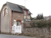 Maison dite Muguette, rue du Centre (Lancieux)