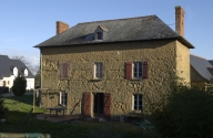 Ferme, route de Dinan, Montgerval (La Mézière)