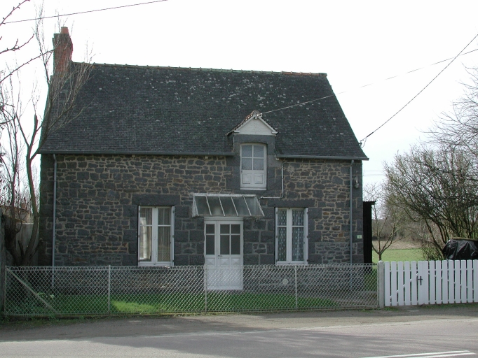 Maison, 15 rue Jean Charcot, le Bignon (Lanhélin fusionnée en Mesnil-Roc'h en 2019)