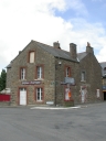 Maison à boutique, 1 place Arthur Regnault (Saint-Père-Marc-en-Poulet)