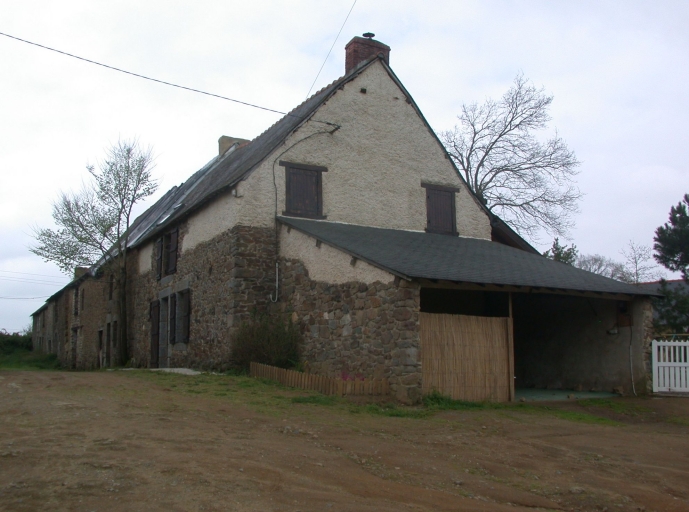 Maisons et fermes, alignement de six logis, Rue Santé (La Chapelle-aux-Filtzméens)