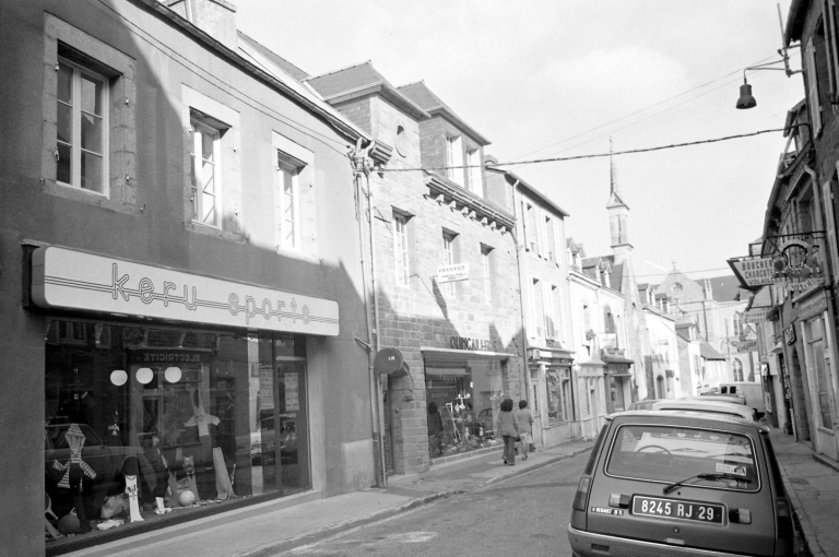 Maison, 19, 21 rue Briseux (Carhaix-Plouguer)