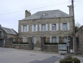 Presbytère, 9 rue Abbé Le Barth (Erdeven)