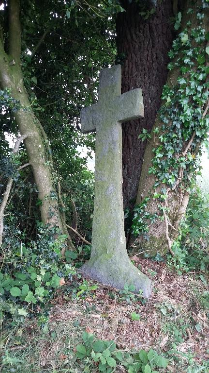 Croix de chemin Glehel (Monteneuf)