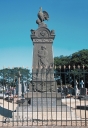 Monument aux morts, rue de Quimperlé (Clohars-Carnoët)