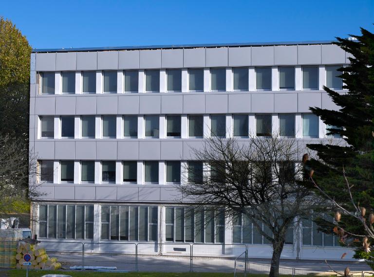 Lycée Dupuy-de-Lôme, 4 rue Jean Le Coutaller (Lorient)