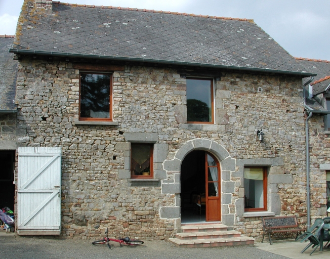 Ferme, le Village de la Magnanne (Andouillé-Neuville)