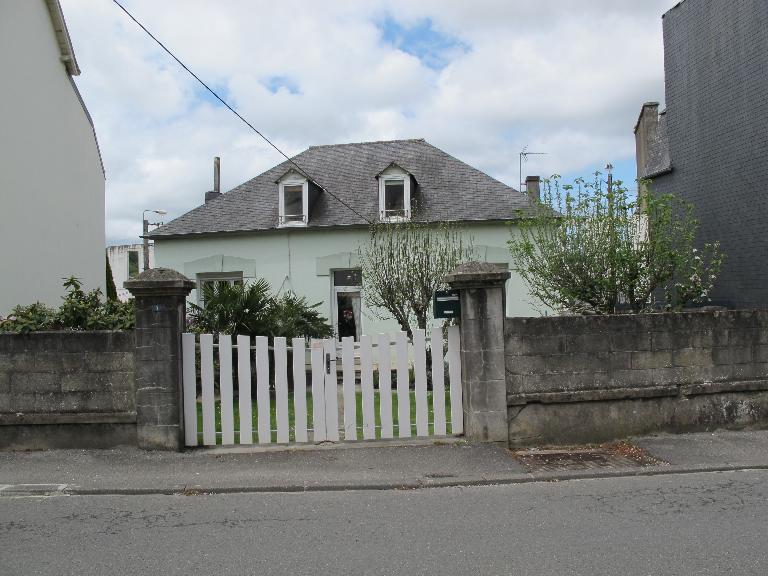 Rue Lacoste (Châteaulin) ; venelle Kerstrat (Châteaulin)