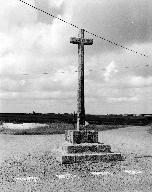 Croix de chemin, dite Croas ar Pap, Lestorhen (Plounévez-Lochrist)