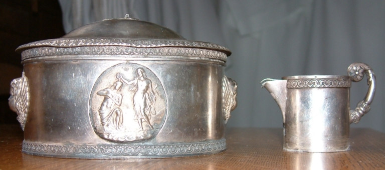 Coffret aux saintes huiles