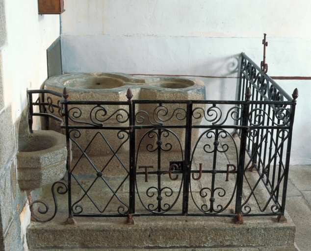 Fonts baptismaux