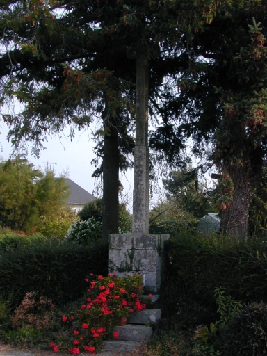 Croix de chemin, les Rues (Brielles)
