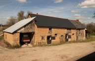 Alignement de trois maisons, le Haut Chenay (Melesse)