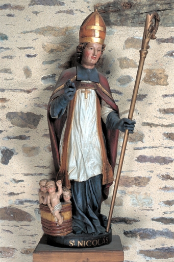 Statue sur culot : saint Nicolas de Bari