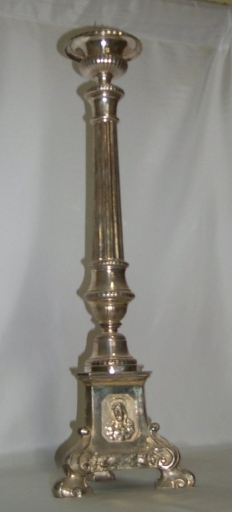 Ensemble de 6 chandeliers d'autel