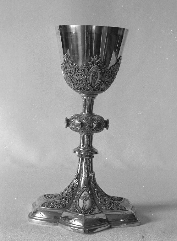 Calice, église Saint-Pierre (Sérent)