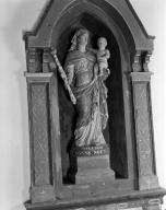 Statue (petite nature) : Vierge à l'enfant dite Notre-Dame-de-Bonne-Nouvelle (n° 2), chapelle Notre-Dame-de-Bonne-Nouvelle (Cléguer)
