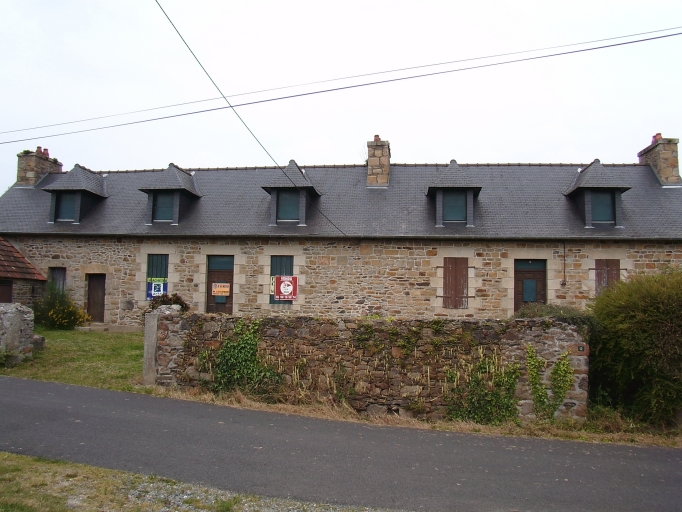 Maisons, rue des Roitelets, Kernu (Lézardrieux)
