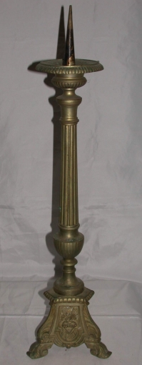 Paire de chandeliers d'autel