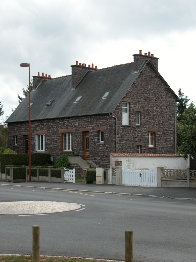 Alignement de maisons, 46 rue de Rennes (Bédée)