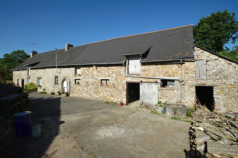 Ferme, le Rocher Morin (Livré-sur-Changeon)