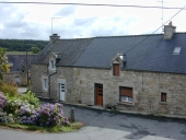 Ensemble de deux maisons, Kersulan (Bieuzy fusionnée en Pluméliau-Bieuzy en 2019)