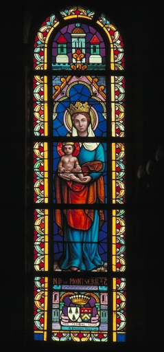 Ensemble des 7 verrières à personnages des baies 100 à 106 : Vierge à l'Enfant, saint Jean-Baptiste, sainte Marguerite-Marie, sainte Bernadette, saint Malo, sainte Thérèse de l'Enfant-Jésus, sainte Germaine