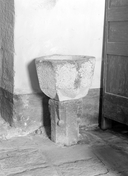 Bénitier (de milieu), chapelle Notre-Dame-des-Fleurs (Grand-Champ)