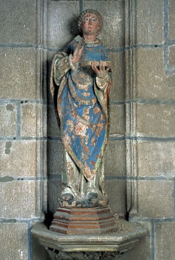 Statue non identifiée (saint Théa ?)