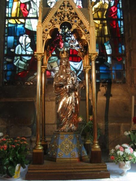 Vierge à l'Enfant dite Notre-Dame du Vœu, basilique Notre-Dame-de-Paradis (Hennebont)