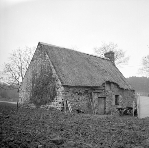 Ferme, Botségalo (Grand-Champ)