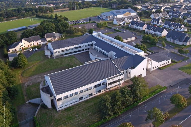 Lycée du Léon, boulevard de la République (Landivisiau)