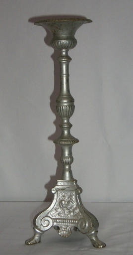 Ensemble de 3 chandeliers d'autel