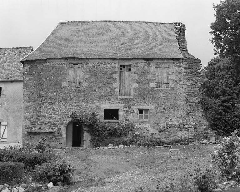 Manoir, le Vieux Bourg (La Grée-Saint-Laurent)