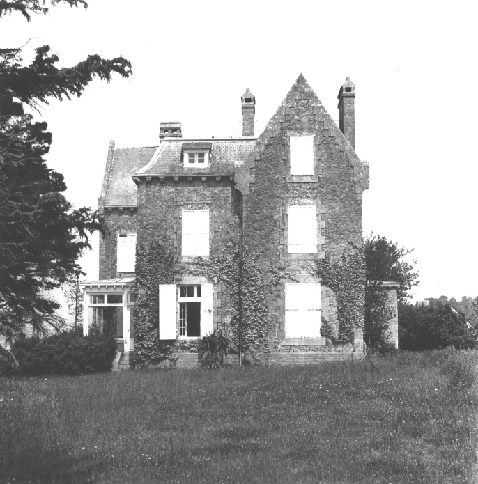 Maison de villégiature dite villa Ker Aël, rue du Petit pont, le Lairio (Île-aux-Moines)