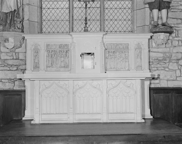 Autel, tabernacle (autel secondaire, tabernacle à ailes), style néo-gothique, chapelle Notre-Dame-du-Loc (Saint-Avé)