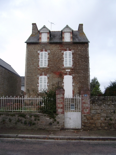 Maison, 16 rue Grande Rue (Saint-Jacut-de-la-Mer)