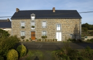 Ferme, la Croix des Brèches (Québriac)