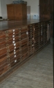 Mobilier de la sacristie : chasublier, 10 armoires