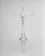 Croix de procession (3), abbaye de bénédictins Saint-Gildas, de bénédictins de la congrégation de Saint-Maur, de soeurs de la charité de Saint-Louis (Saint-Gildas-de-Rhuys)
