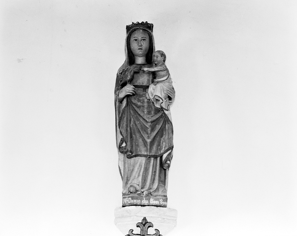 Statue (d'applique, petite nature) : Vierge à l'Enfant, dite Notre-dame du Bon secours, chapelle Sainte-Catherine (Mespaul)
