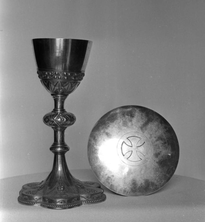 Calice & patène 3, église paroissiale Saint-Laurent (Montertelot)