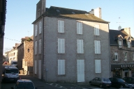 Maison, 4 place du Centre (Erquy)