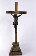 Croix d'autel, église paroissiale Saint-Pierre, Saint-Paul (Guidel)