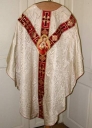 Ornement blanc 1 : chasuble, étole