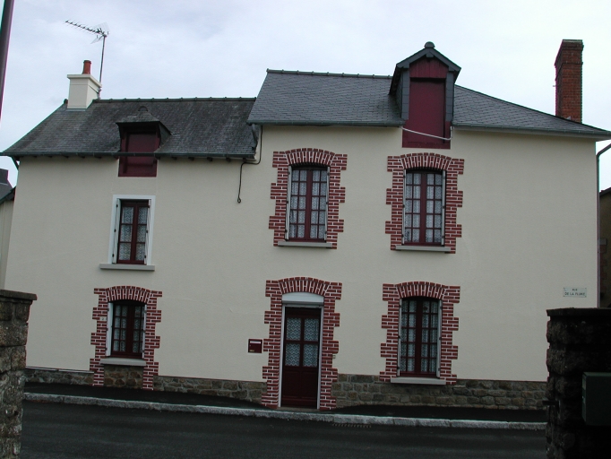 Maisons, 2 rue de la Flume (La Mézière)